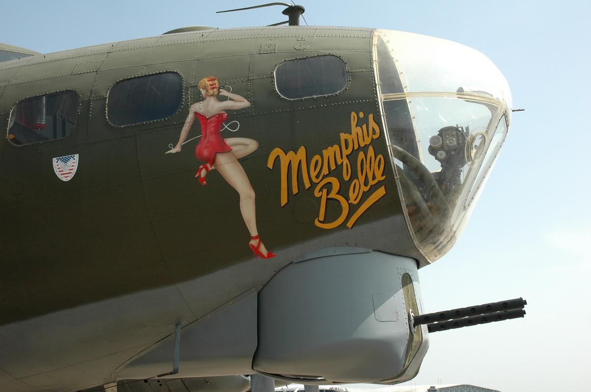 b_17_nose_art.jpg